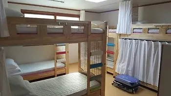 ** Hotel Happy Tree Guesthouse - Hostel Seoul South Korea